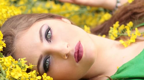 schoenheit-urspruenglichkeit-vs-kuenstlichkeit